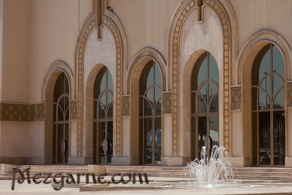 L'entrée de l'Académie des Arts Traditionnels, derrière la mosquée Hassan II